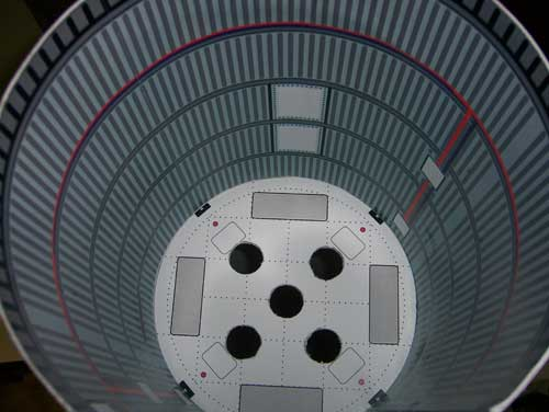 showing parachute chamber